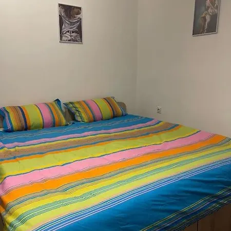 Yellow Sky Center Apartment Skopje